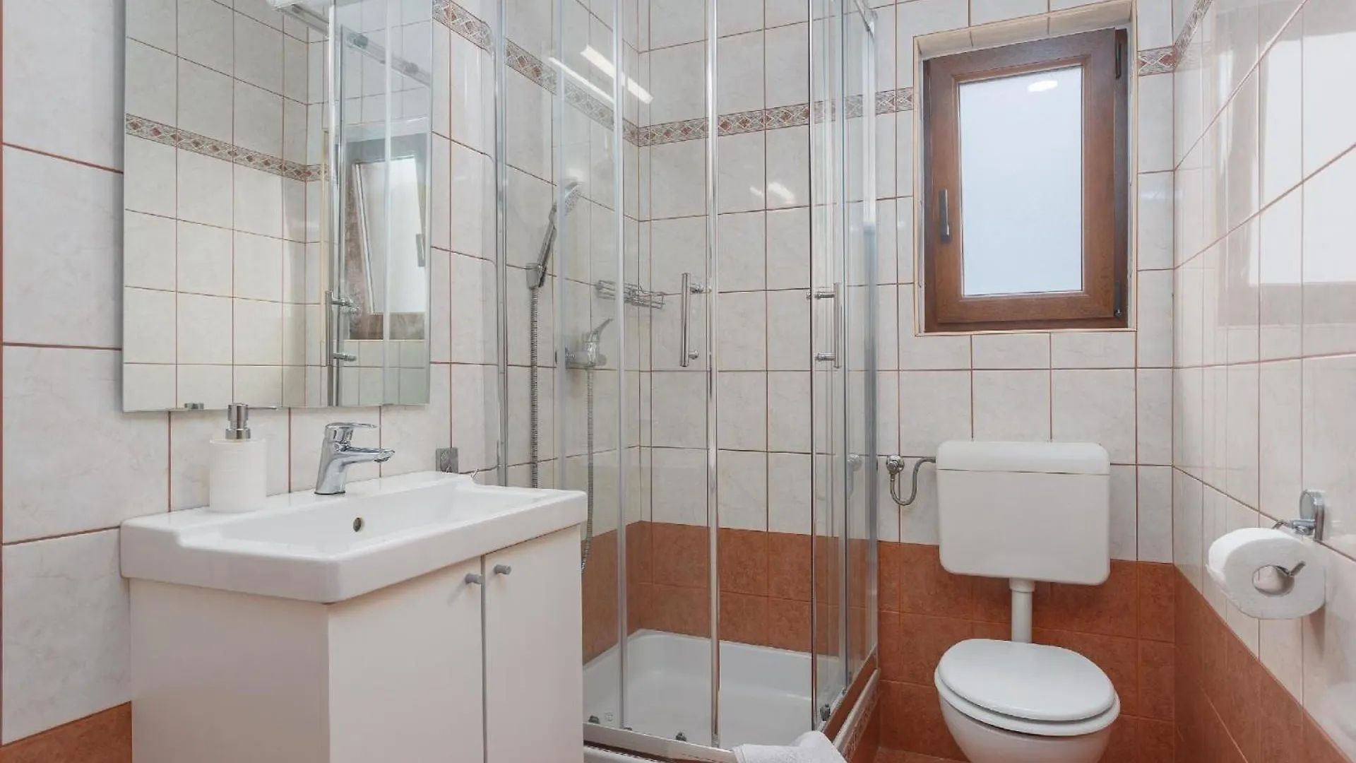 Studio Fuer 2 Personen Ca 26 Qm In Njivice, Kvarner Bucht Krk Njivice